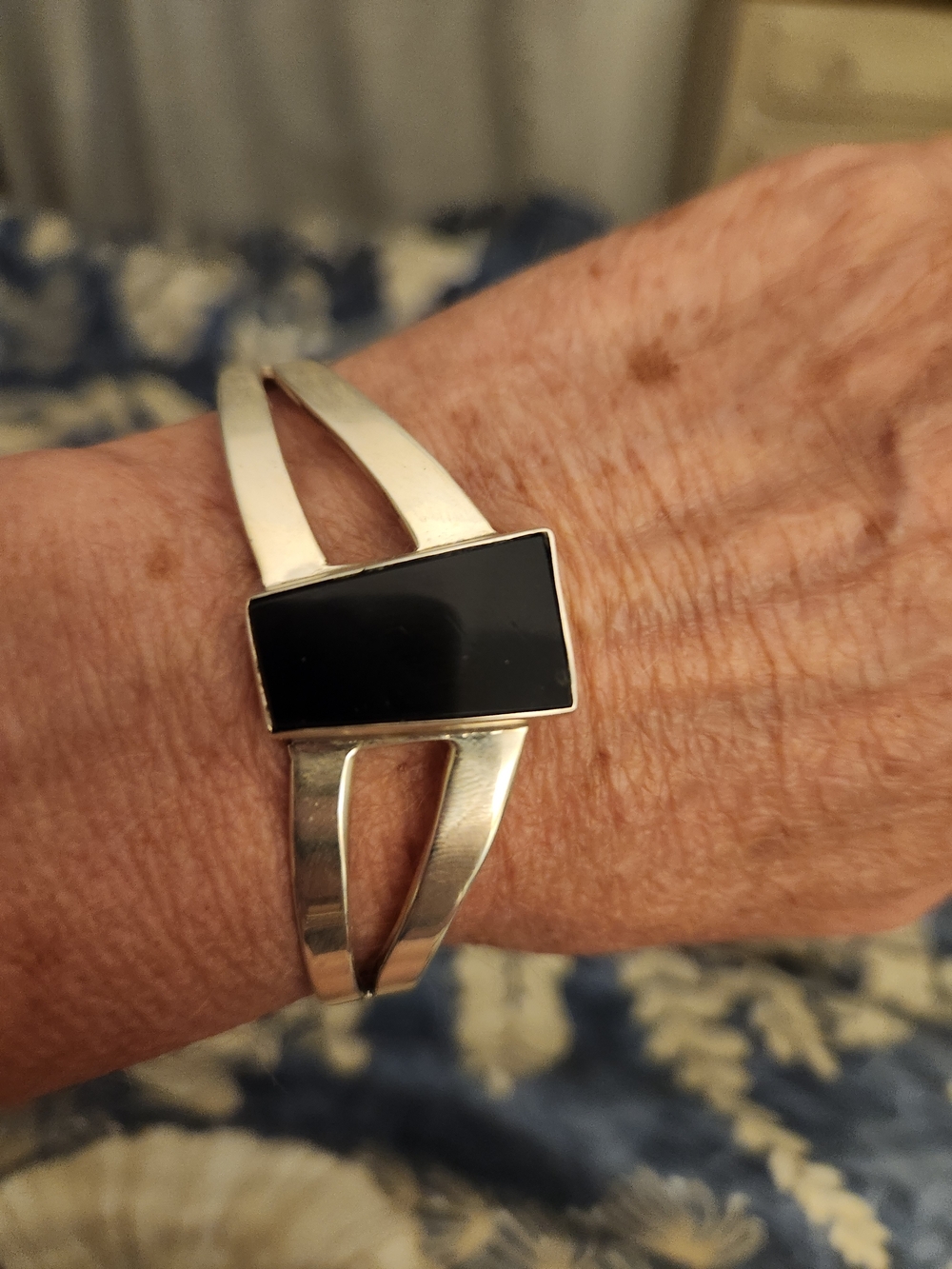 Taxco Mexico Sterling Silver Cuff Bracelet with Black Rectangular Onyx  Inlay